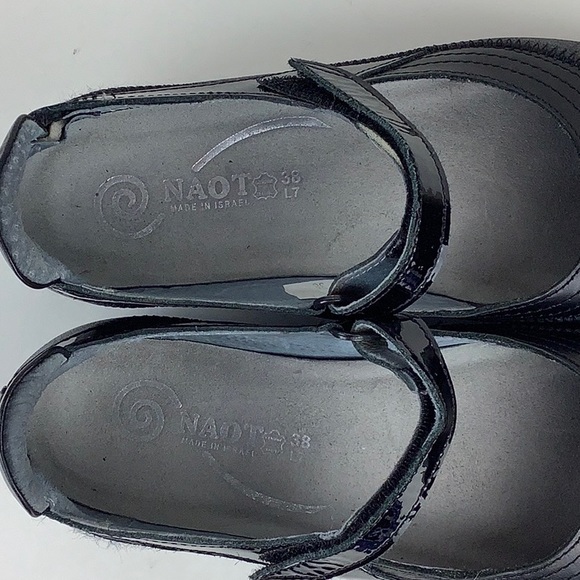 SOLD - Picture 4 of 10